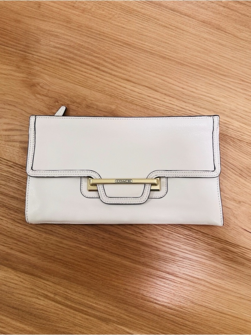 Coach Taylor Leather Zip Clutch in Ivory